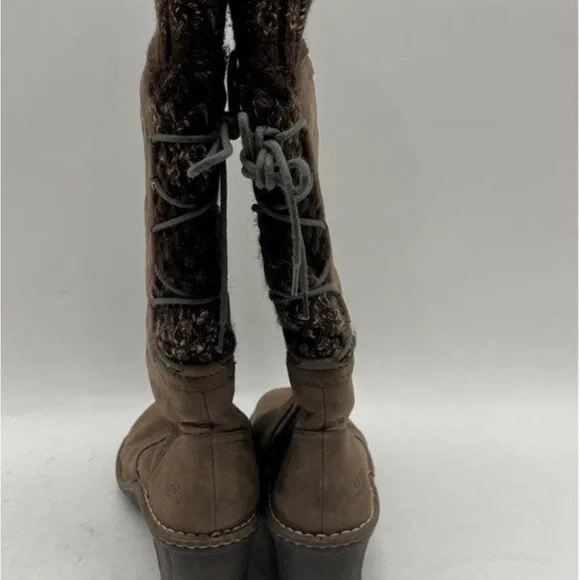 Ugg Brown Suede Women's Back Lace Sweater Boots Size 8 - Picture 5 of 7